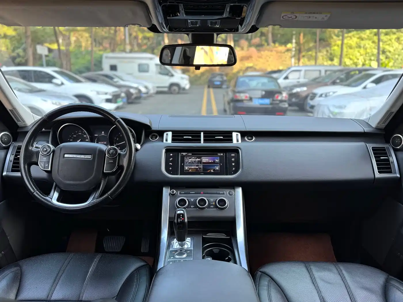 Land Rover Range Rover Sport 2016 Model 3.0 SC V6 HSE фото 12