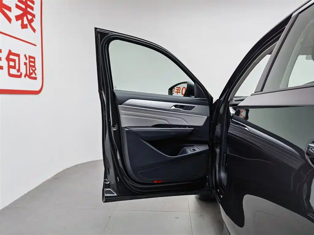 Volkswagen Talagon 2024 330TSI Luxury Cruise Shared Edition фото 8