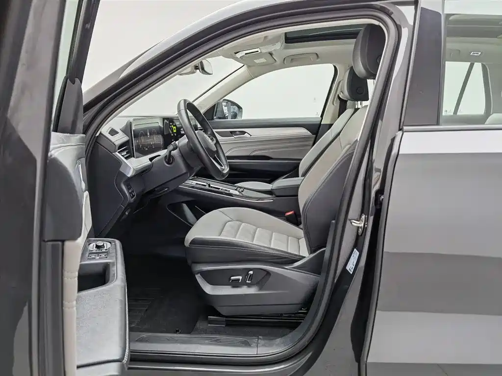 Volkswagen Talagon 2024 330TSI Luxury Cruise Shared Edition фото 10