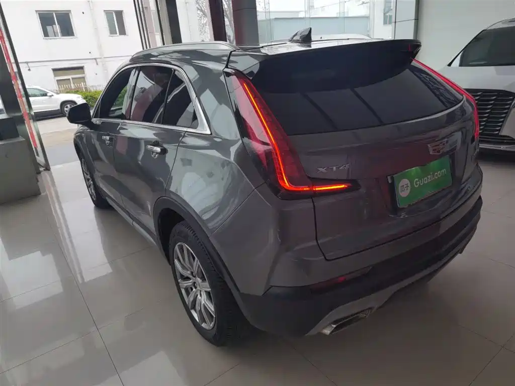 Cadillac XT4 2018 28T FWD Leading Edition фото 5
