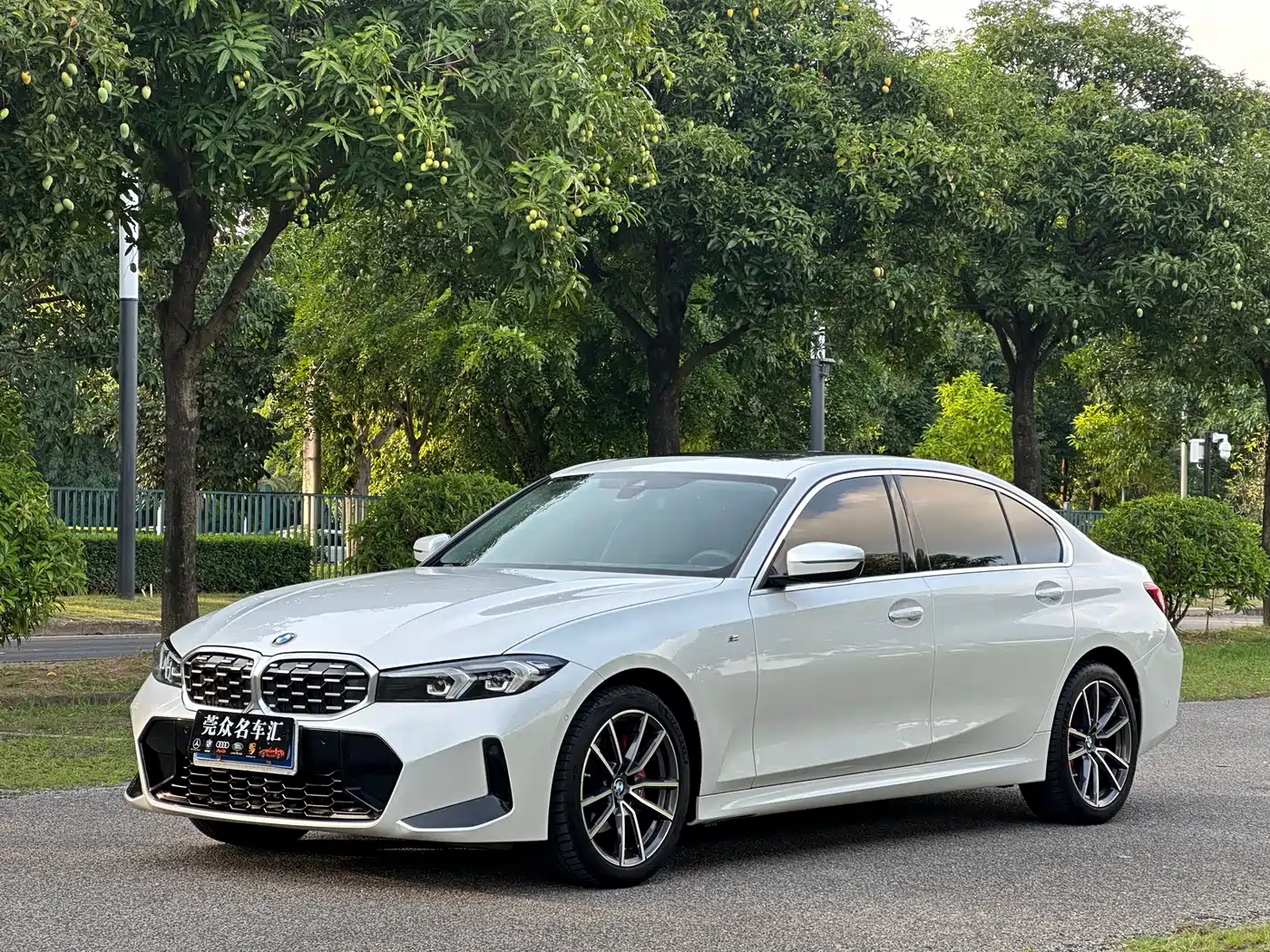 BMW 3 Series 2023 325Li M Sport Package