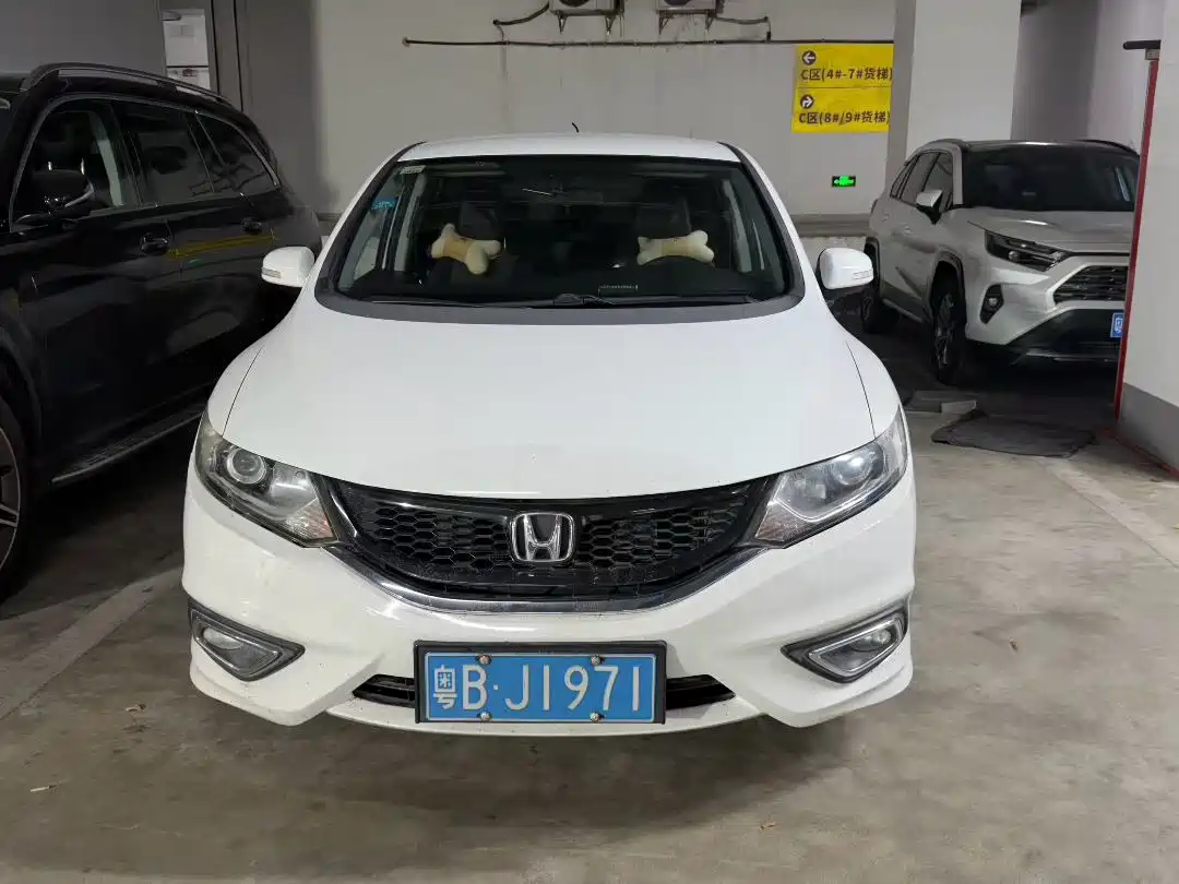 Honda Jade 2014 2013 1.8L Automatic Comfort Edition 5-seater