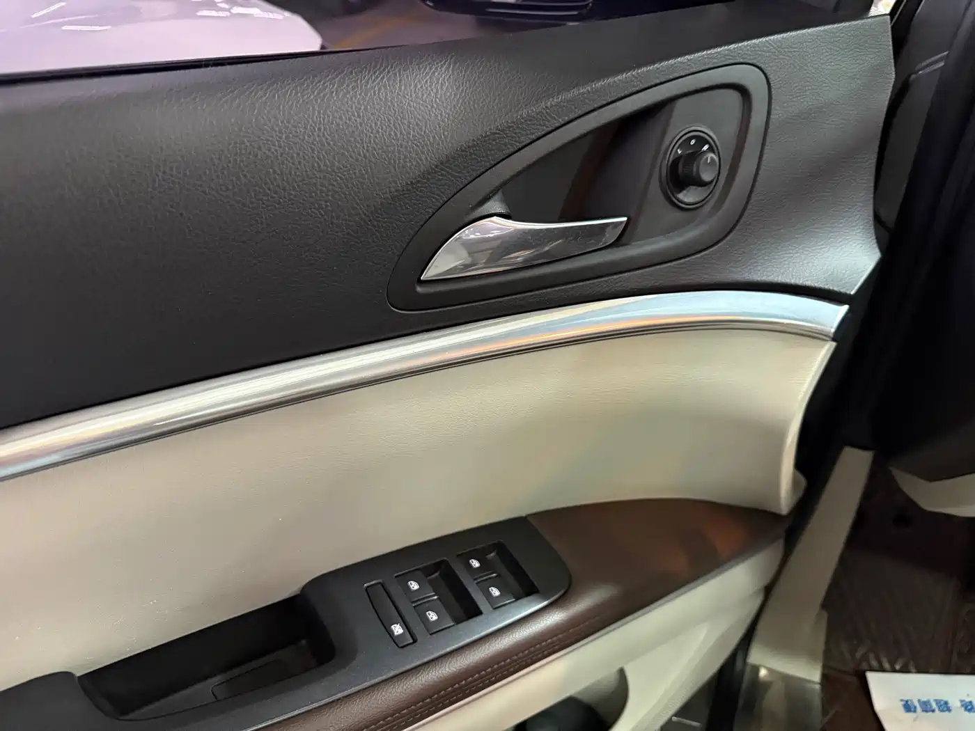 Buick GL8 2020 Model Land Business Class 652T Luxury фото 10