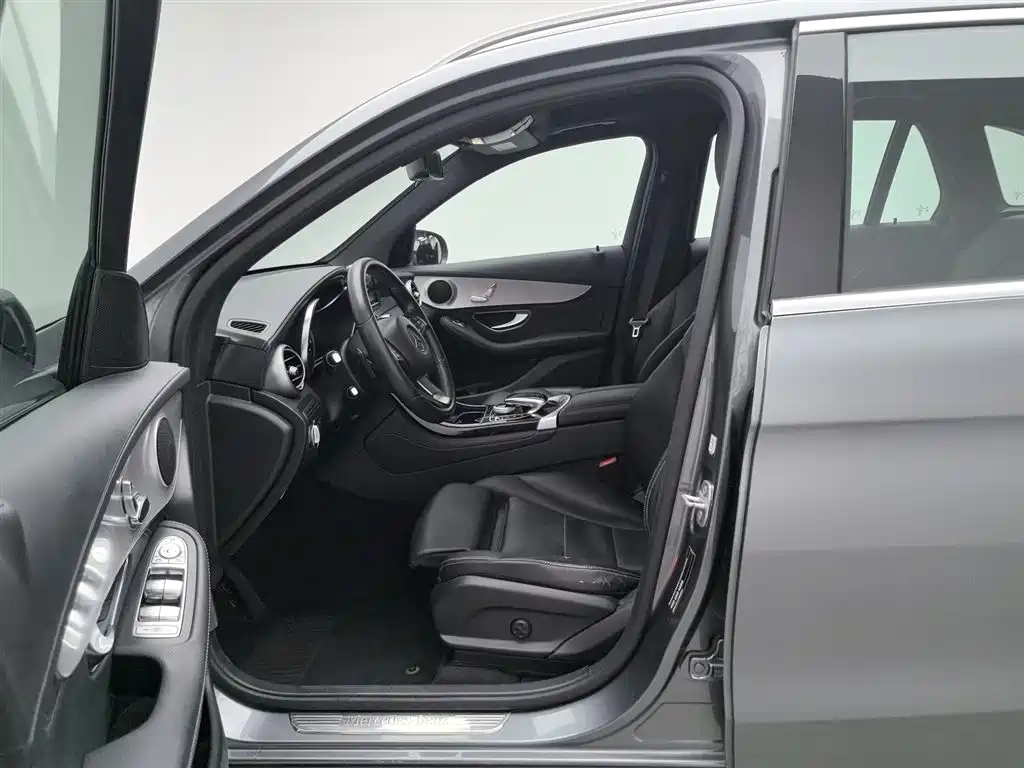 Mercedes-Benz GLC 2016 GLC 200 4MATIC фото 10
