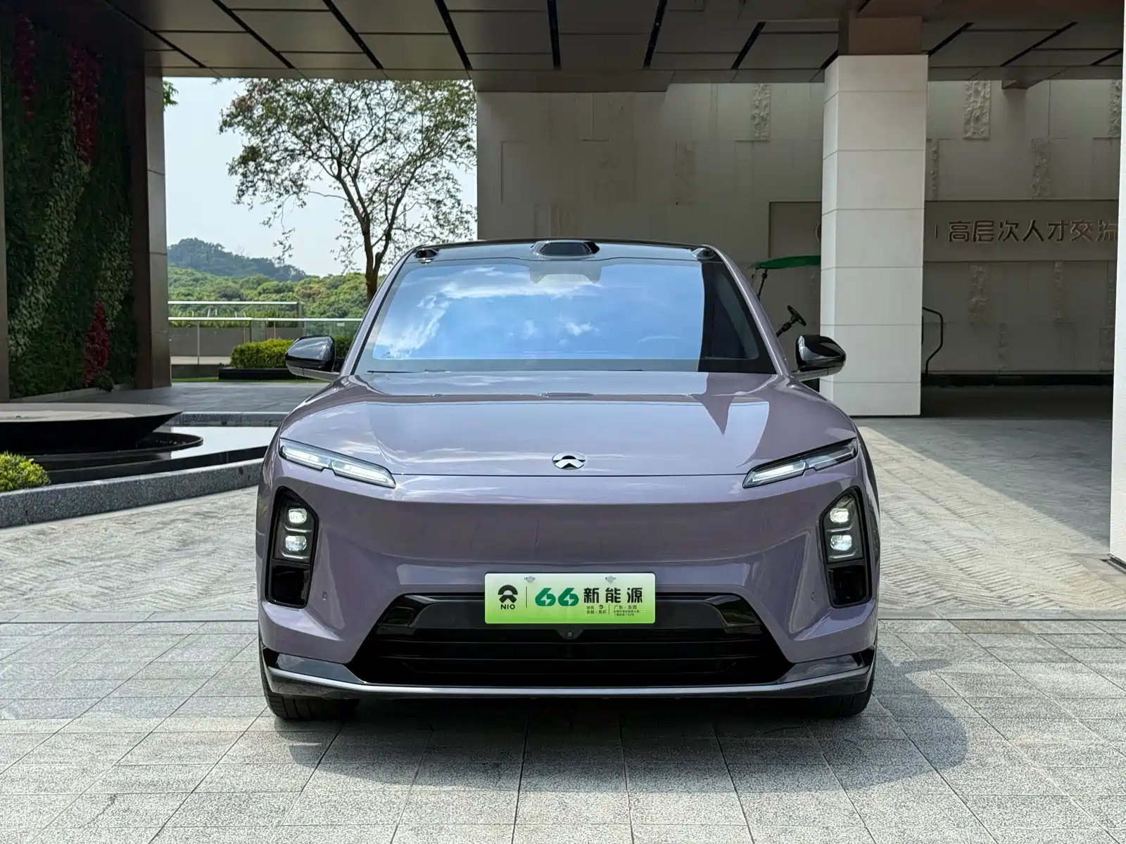 Фото 2 - NIO EC6