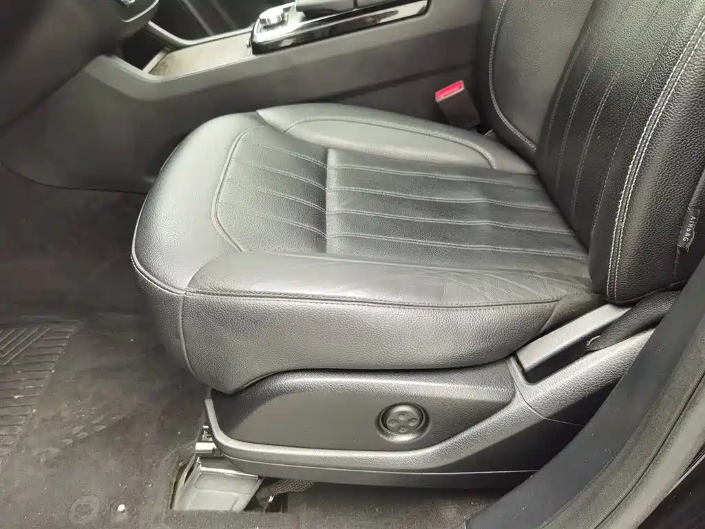 Mercedes-Benz GLE 2017 GLE 320 4MATIC Dynamic фото 20