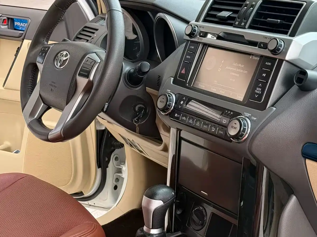Toyota Prado (Import) 2016 2014 2.7L Automatic Luxury