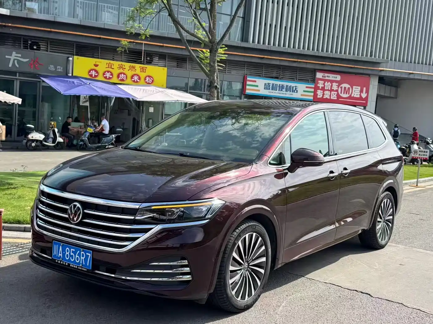  Volkswagen Viloran 2020 380TSI Premium