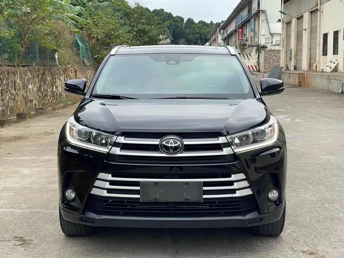TOYOTA HIGHLANDER