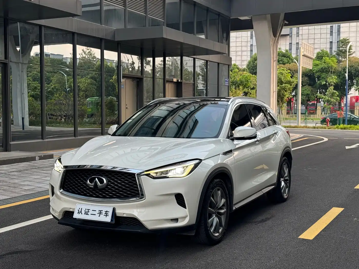 Similar car