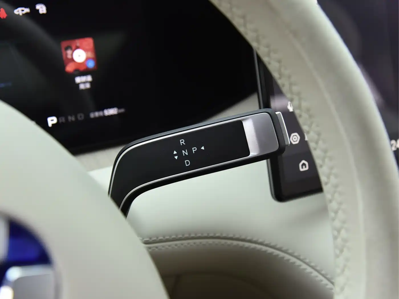 Denza N8L 2026 Model Prestige Edition фото 48