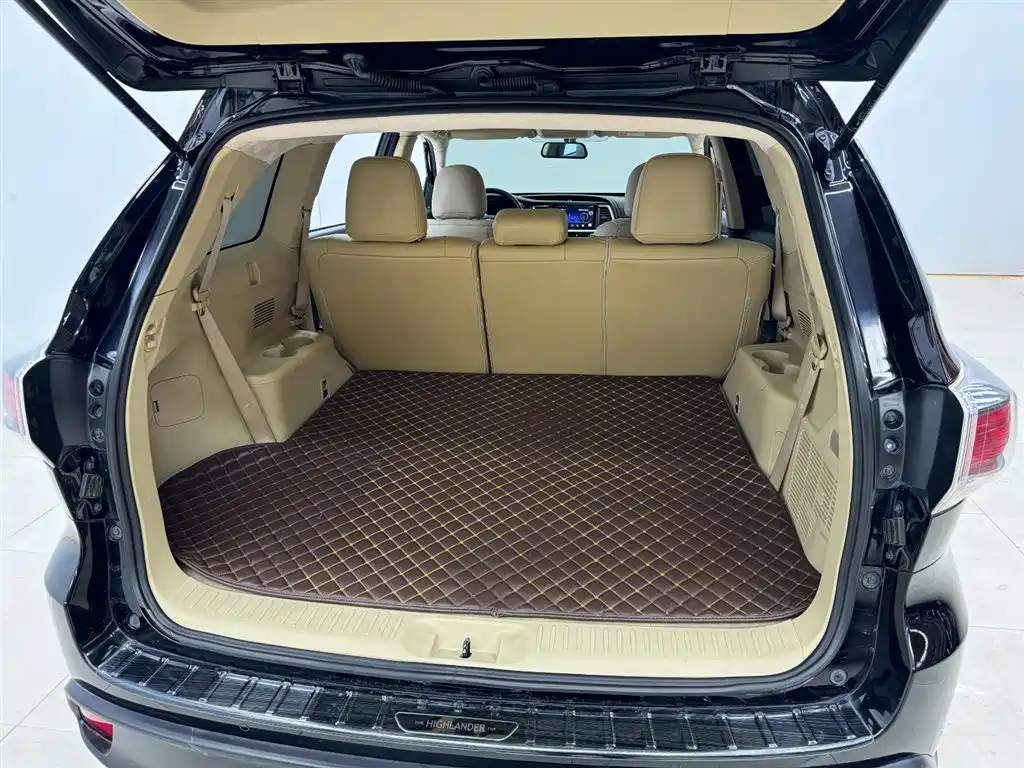 Toyota Highlander 2017 2.0T 4WD Elite 7-Seater фото 14