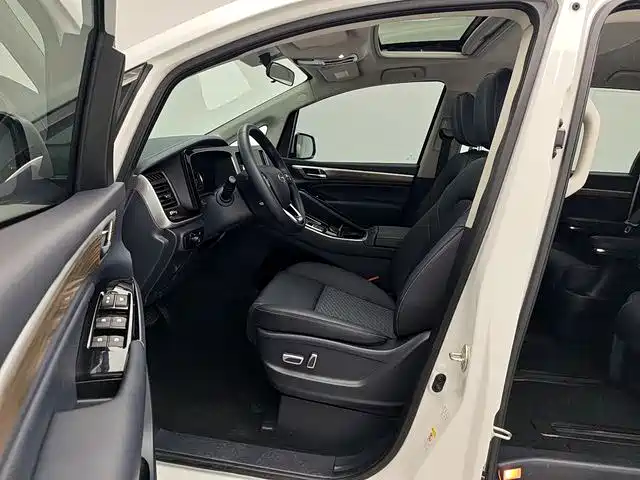 GAC Trumpchi Trumpchi M8 2024 Leadershow Series 390T Luxury Edition фото 10