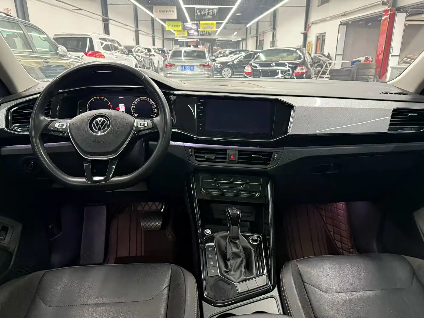 Volkswagen Tayron 2022 330TSI 2WD Luxury Smart Connect Edition фото 5