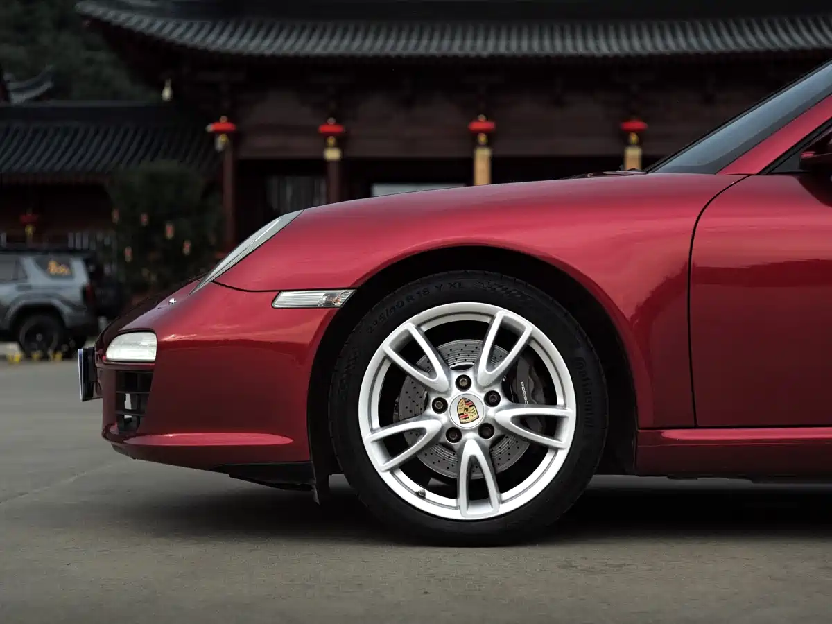 Porsche 911 2010 Carrera 3.6L фото 8