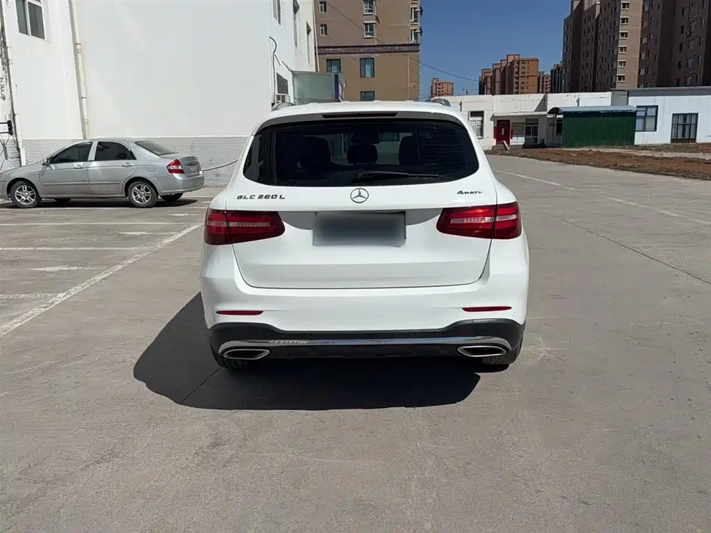 Mercedes-Benz GLC 2019 Facelift GLC 260 L 4MATIC Luxury фото 10