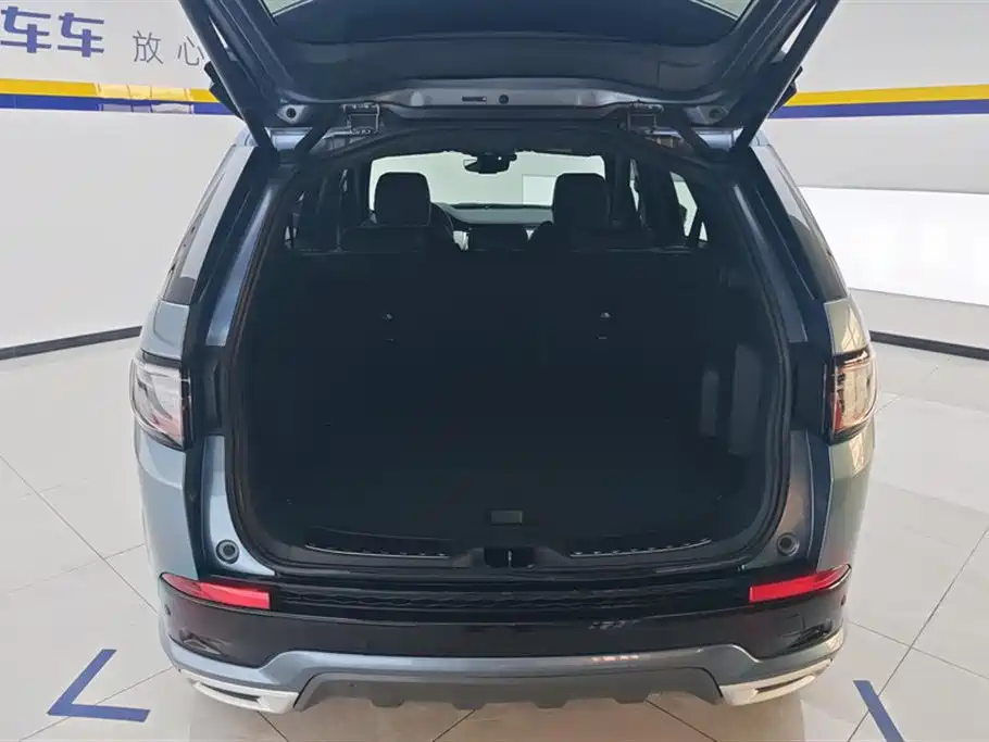Land Rover Discovery Sport 2020 249PS R-Dynamic Performance фото 4