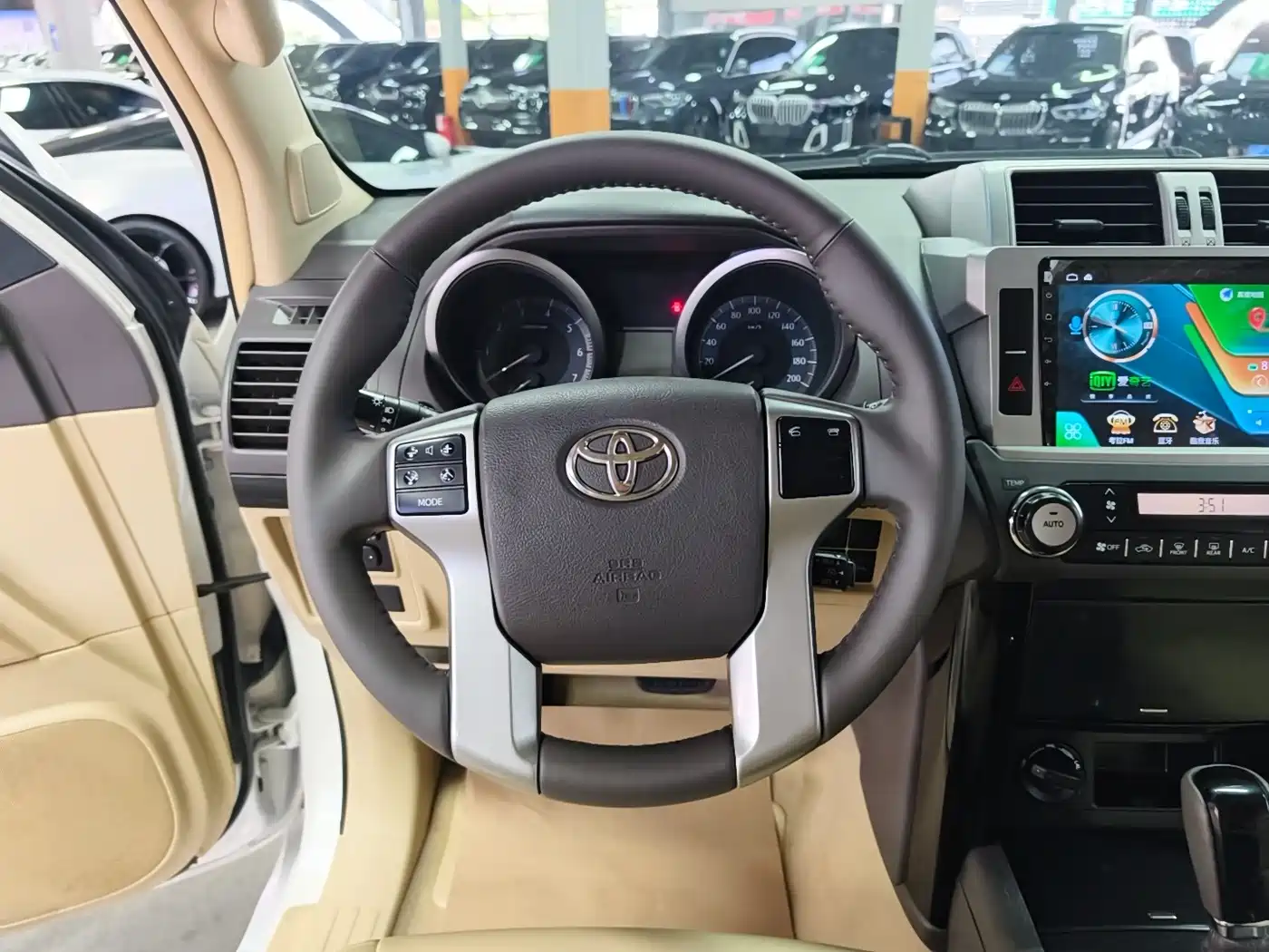 Toyota Prado (Import) 2014 2.7L Automatic Standard Edition фото 7