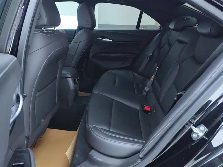 Cadillac CT4 2023 25T Fashion Edition фото 11