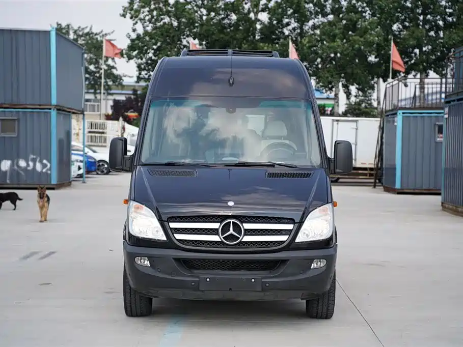 Mercedes-Benz Sprinter 2016 2014 Model 2.1T Excellent Travel Medium Wheelbase