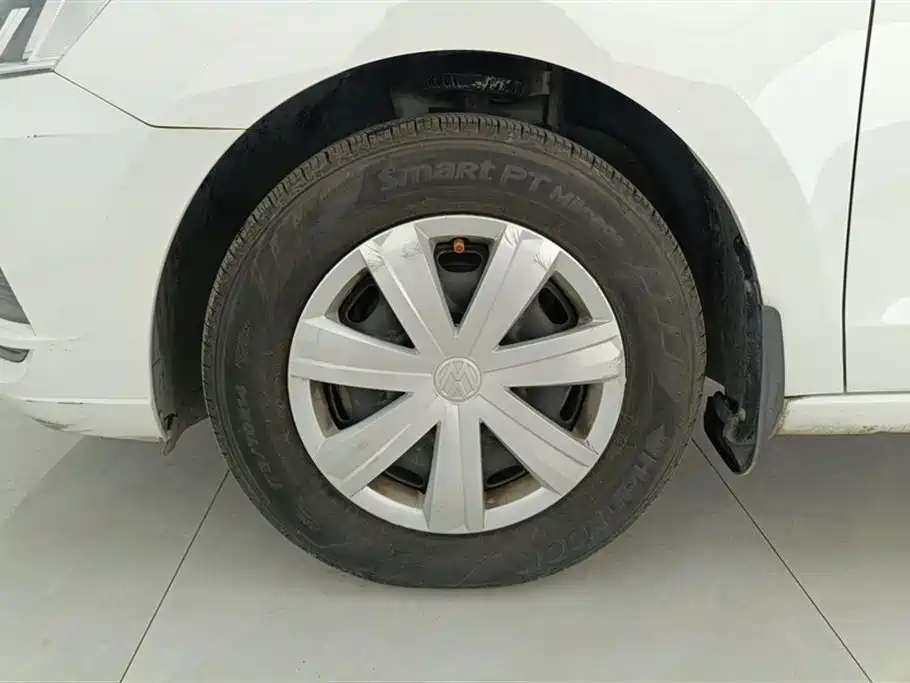 Volkswagen Jetta 2017 1.5L Automatic Fashion фото 6