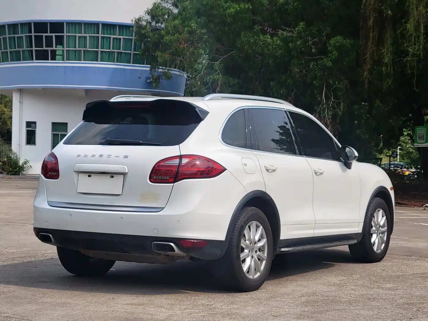 Porsche Cayenne фото 14