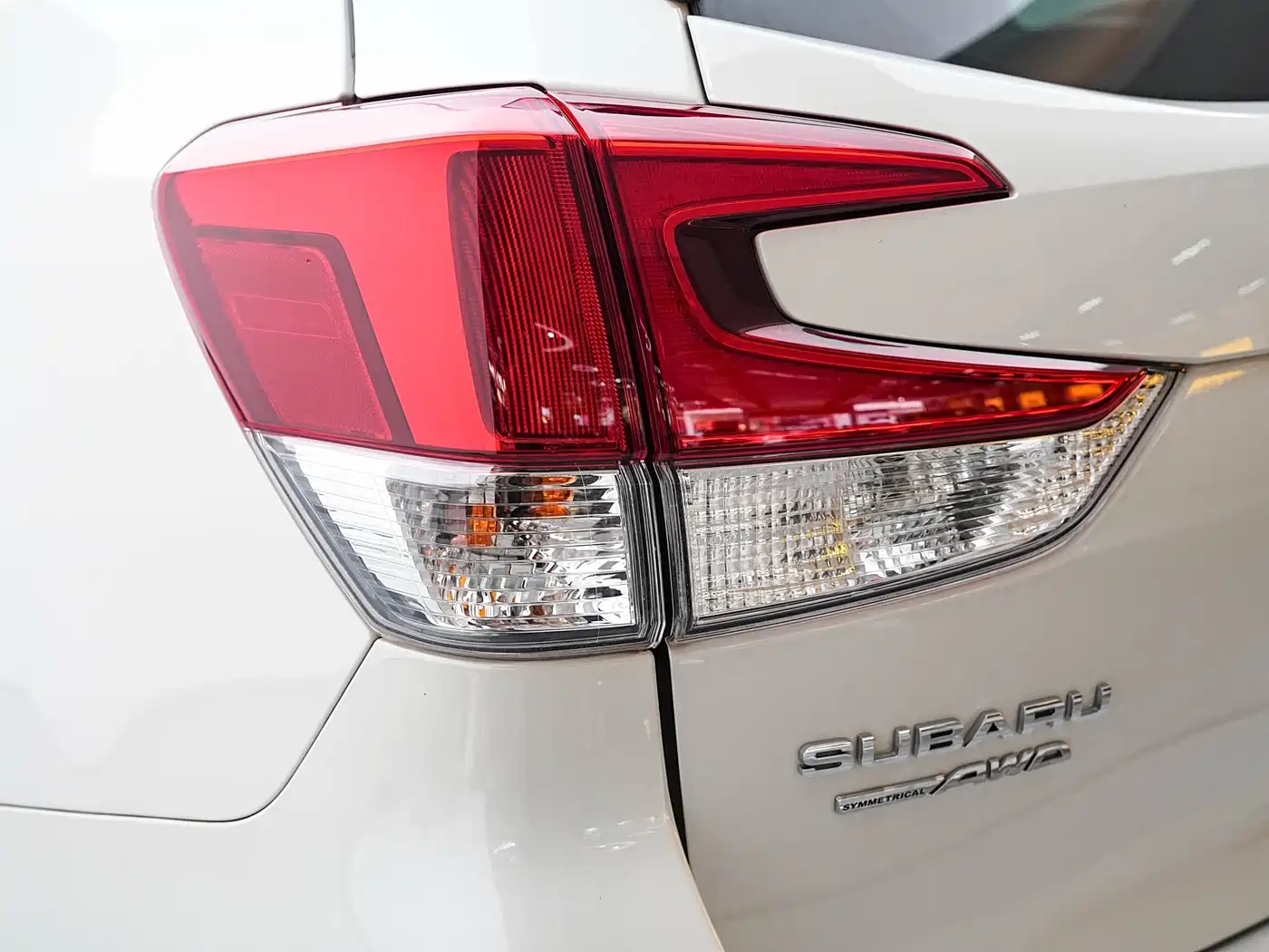 Subaru Forester 2023 2022 2.0i AWD Luxury Edition with EyeSight