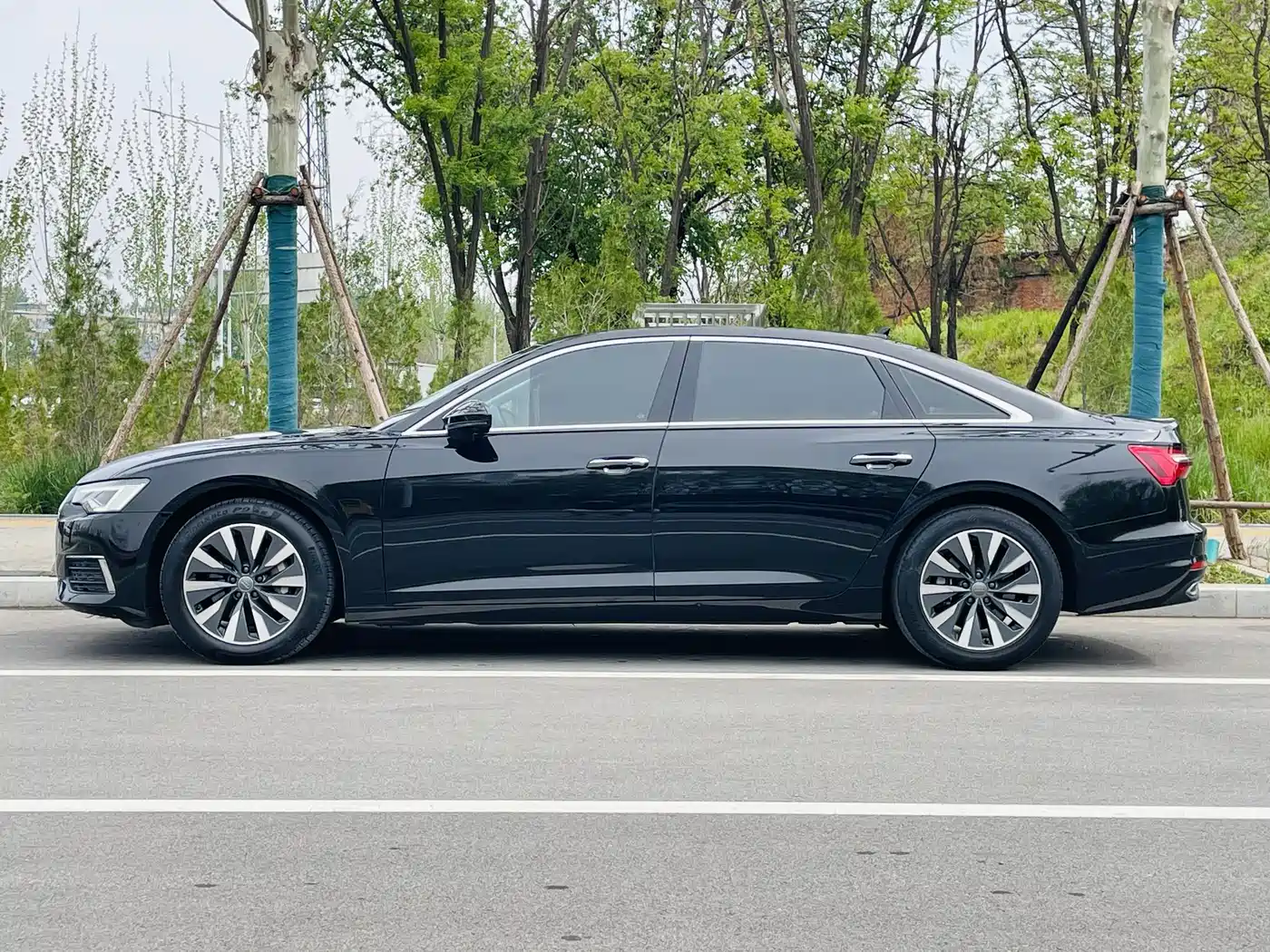 Audi A6L 2021 45 TFSI Exclusive Elegance фото 28