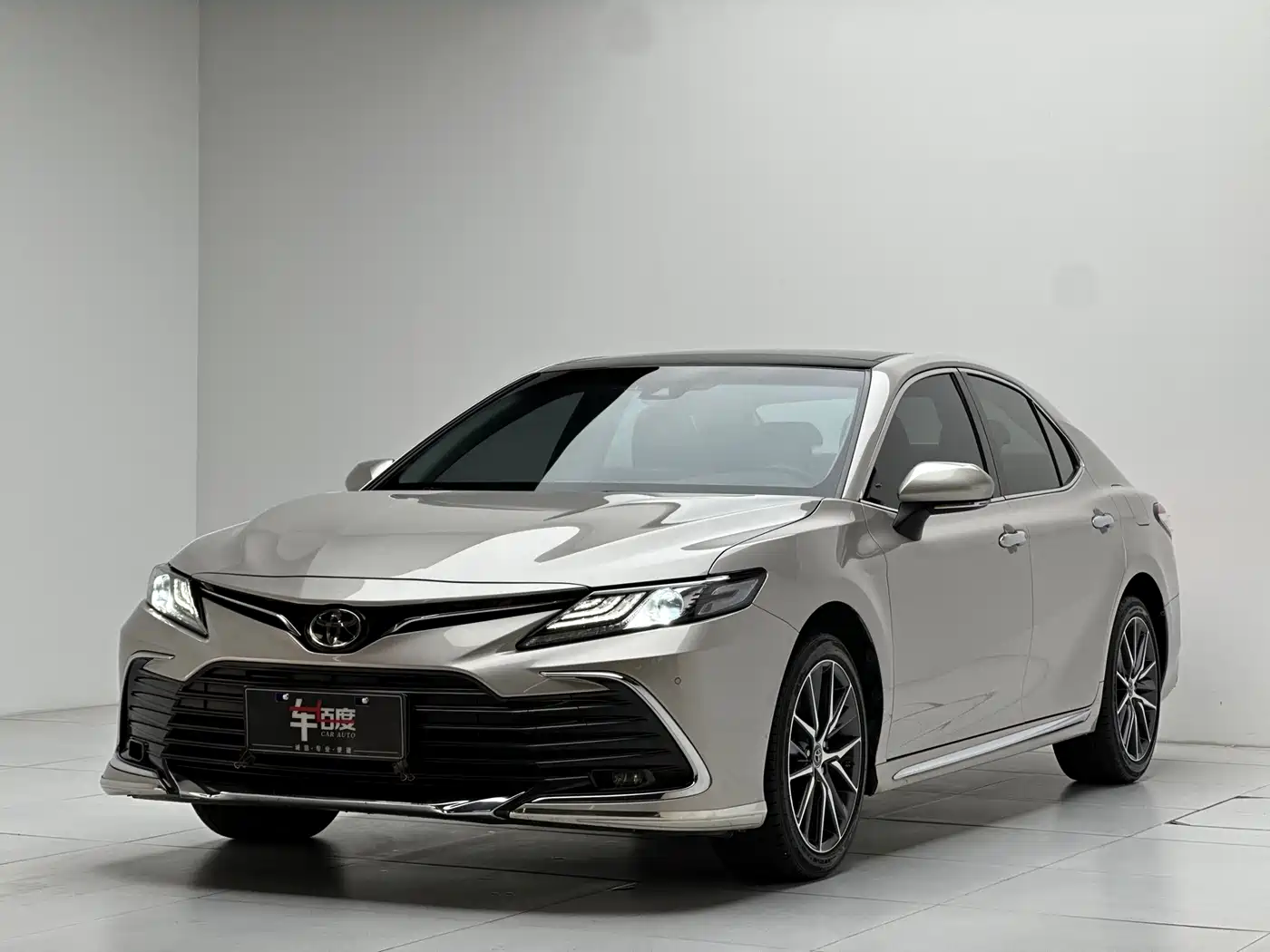 Toyota Camry 2023 2.5G Luxury Edition