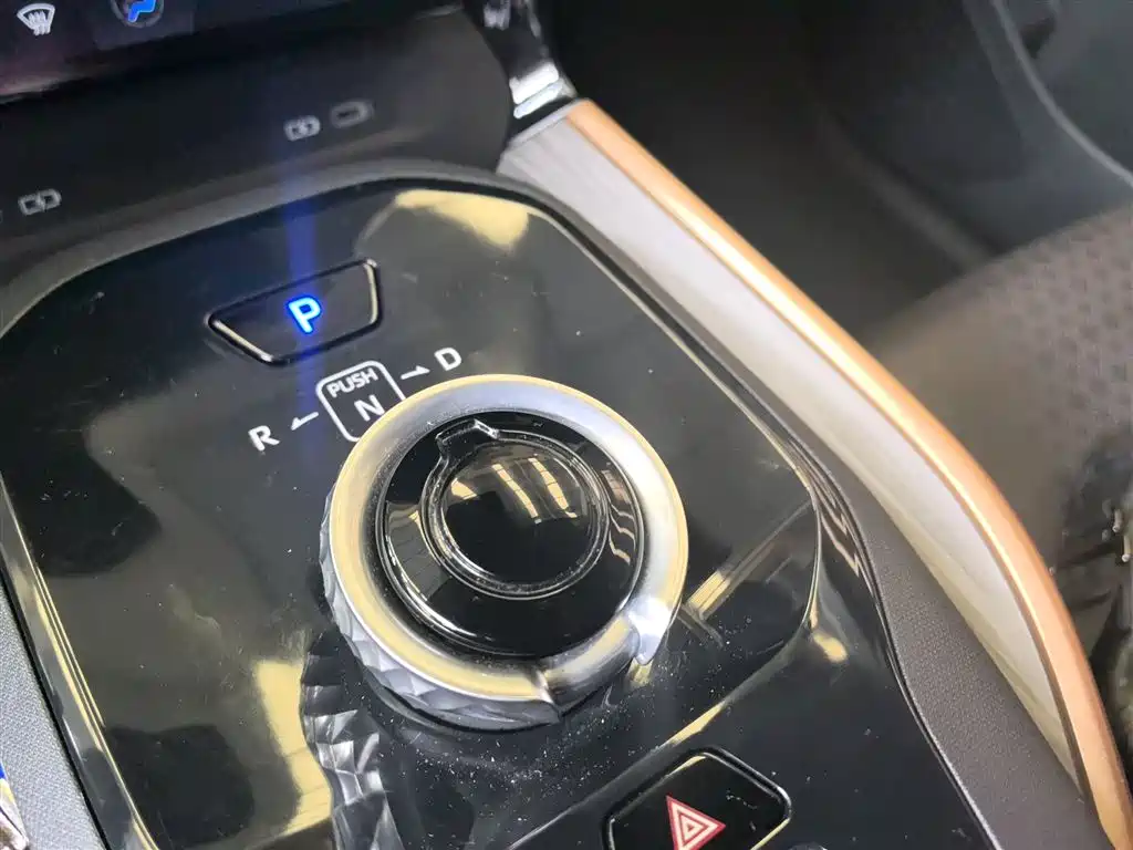Toyota bZ3 2023 616km Long Range Premium фото 14