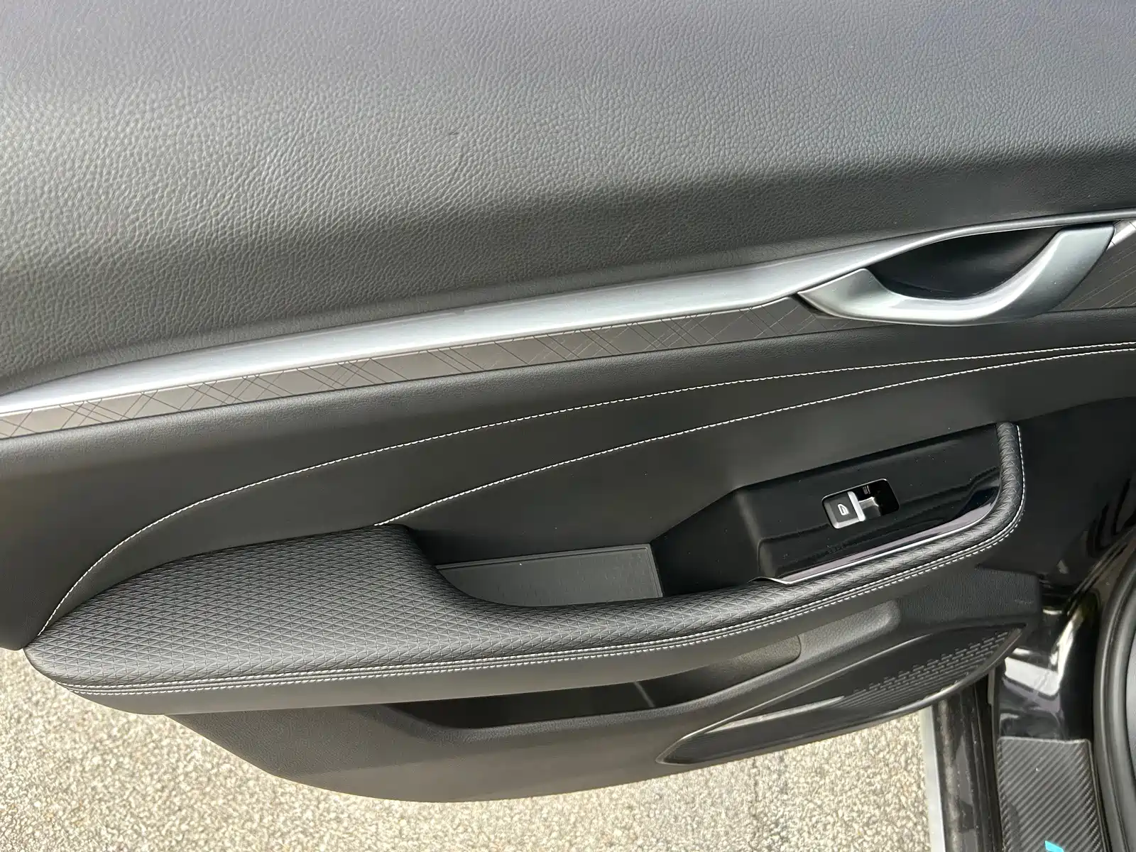 Фото 7 - Geely Preface