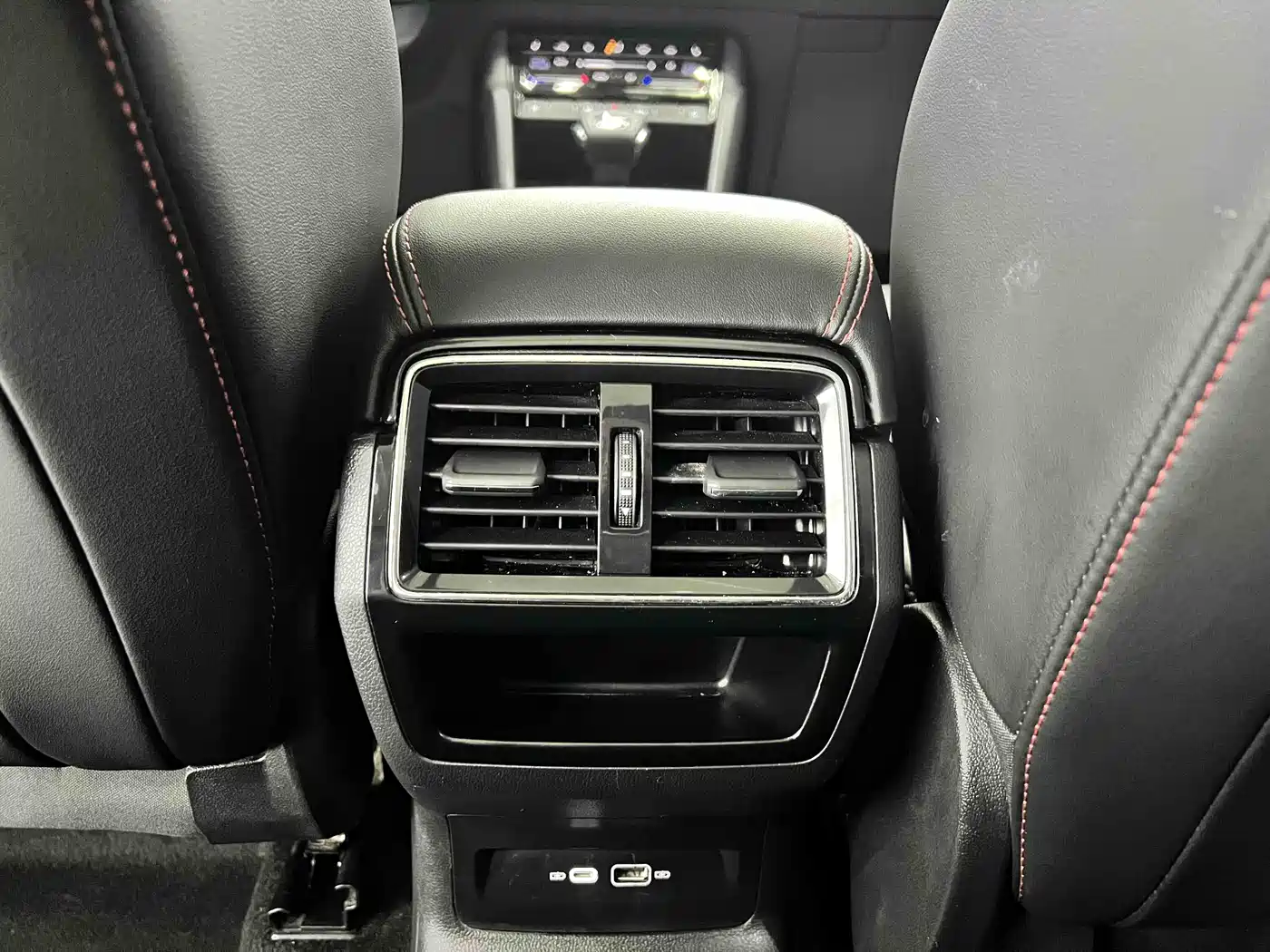 Škoda Karoq 2022 TSI280 Premium Edition фото 12