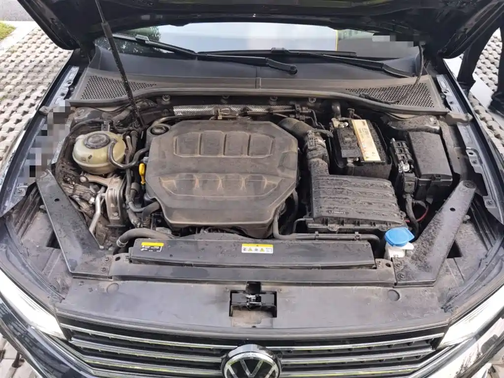 Volkswagen Magotan 2023 2 Million Units Anniversary Edition 330TSI DSG Leading Type фото 11