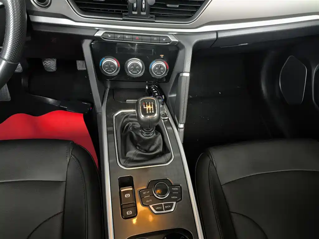 Haval H6 2018 Red Label Sport 1.5T Manual 2WD Elite фото 10