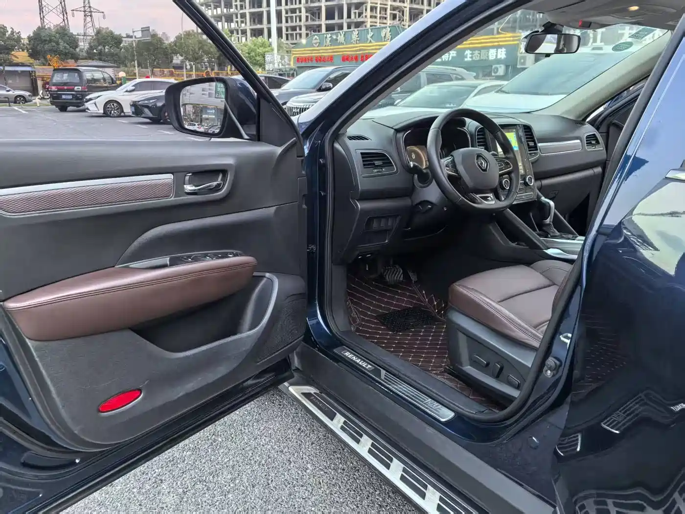 Renault Koleos 2019 2018 2.0L 2WD Luxury Edition