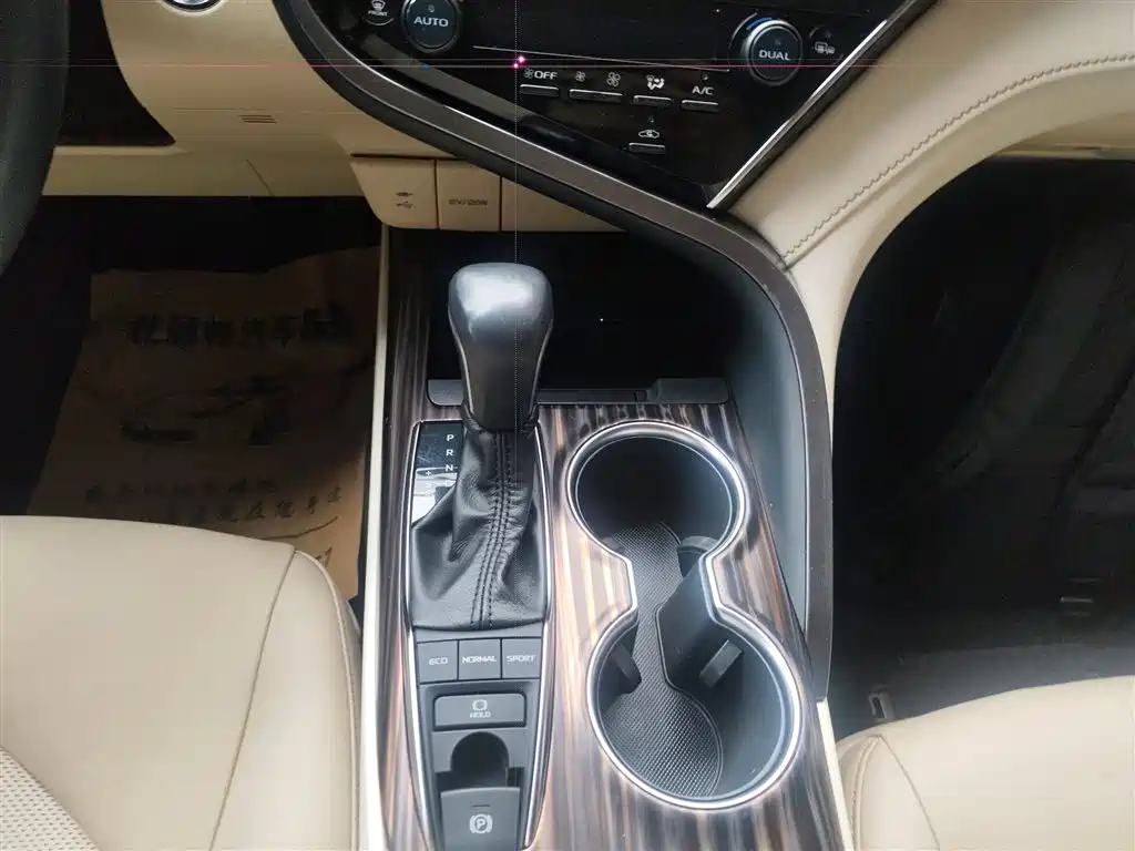 Toyota Camry 2019 2.5G Luxury Edition China VI фото 6