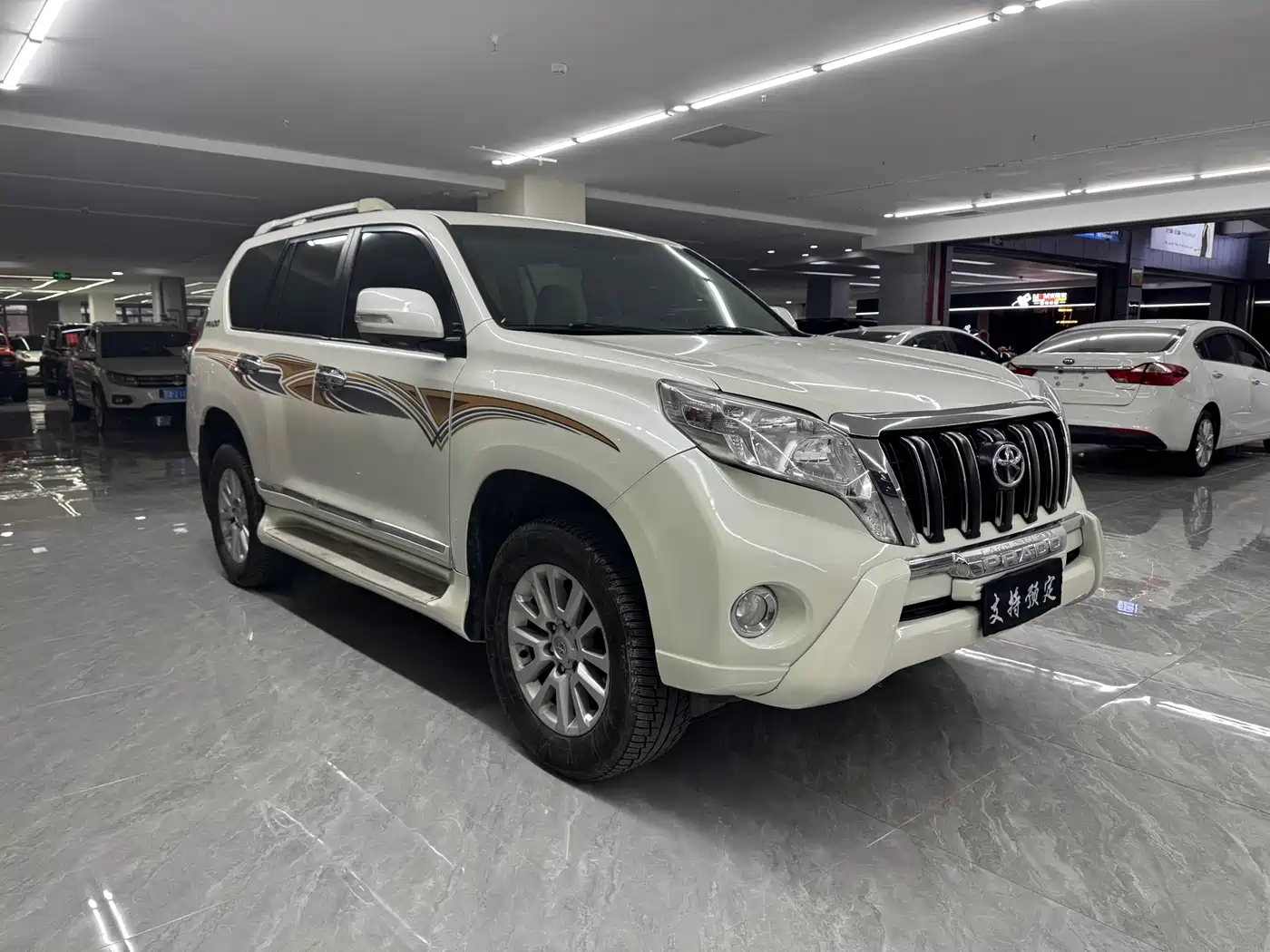Toyota Prado (Import) фото 3