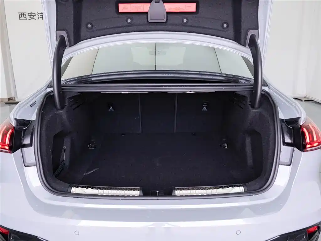 AUDI A5L