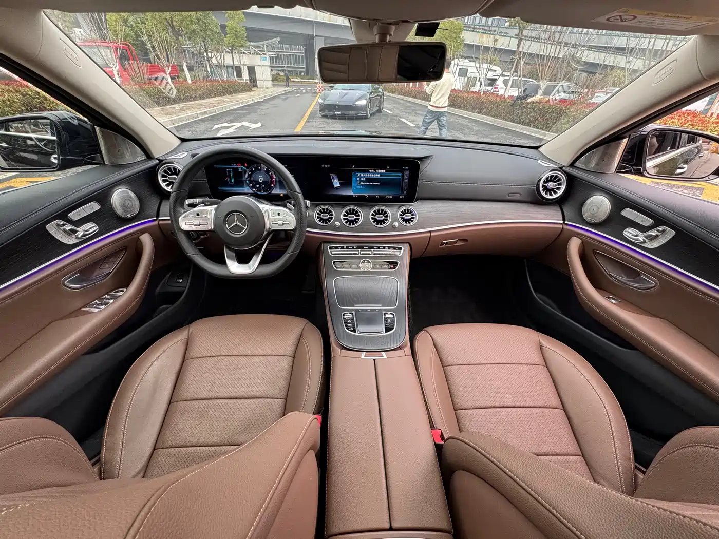 Mercedes-Benz E-Class 2020 E 300 L Sport Fashion Model фото 10