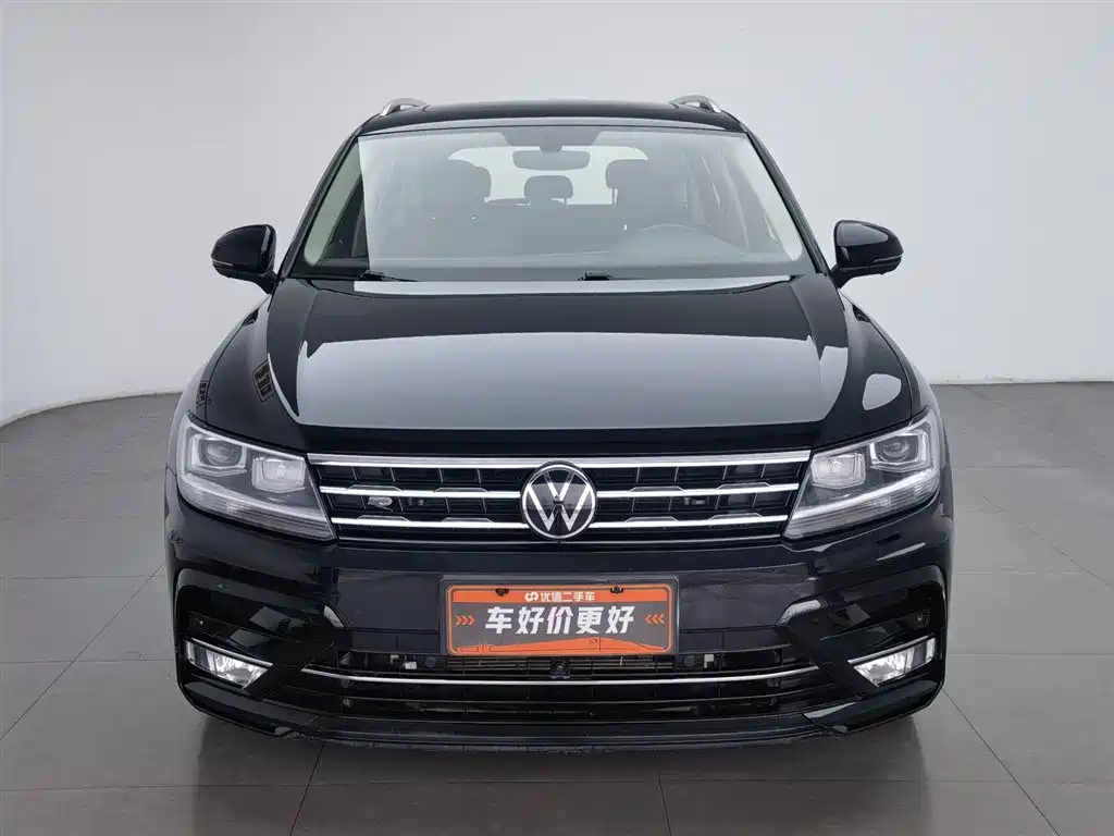 Volkswagen Tiguan L 2021 330TSI Automatic 2WD R-Line Premium фото 3