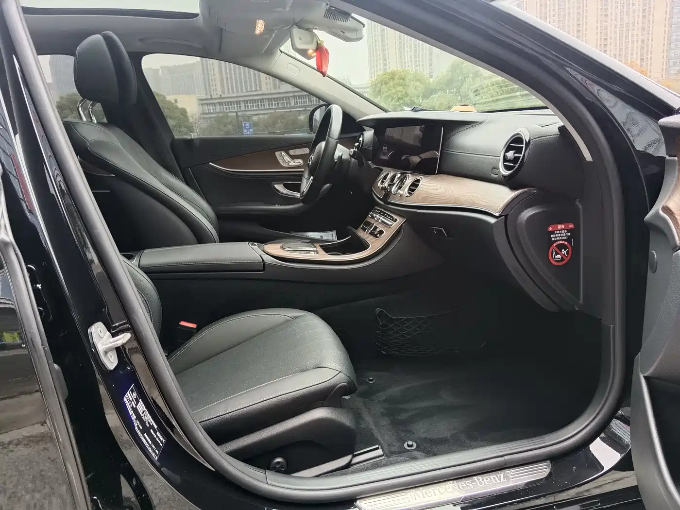 Mercedes-Benz E-Class 2019 Facelift E 300 L Fashion фото 14