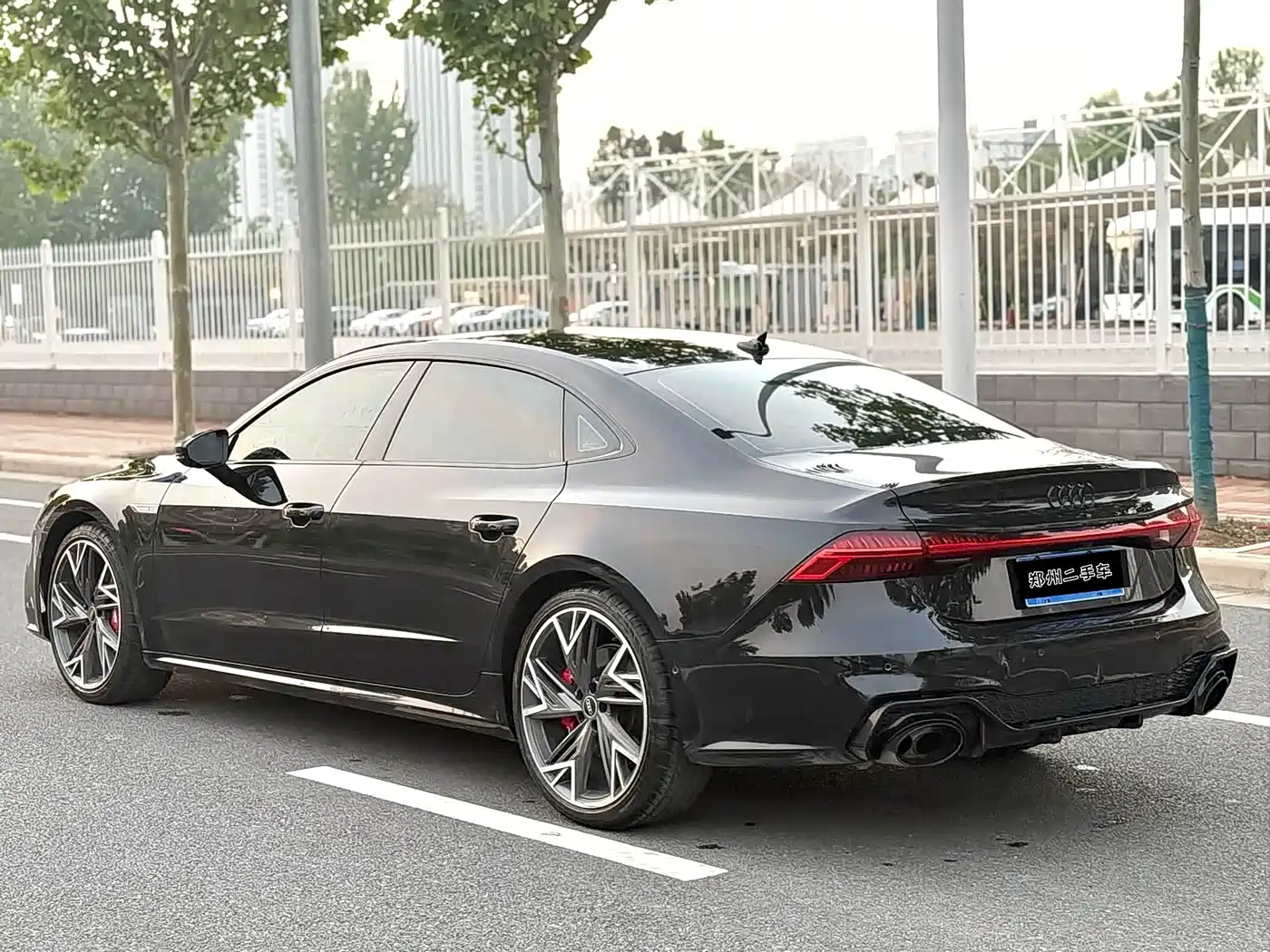 Audi A7L 2023 45 TFSI quattro S-line Black Warrior Edition фото 20