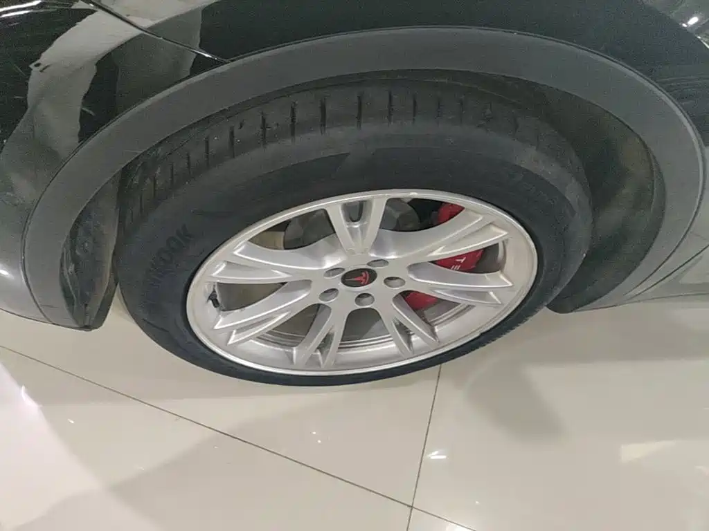 Фото 23 - Tesla Model Y