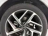 Фото 14 - Audi Q6L e-tron