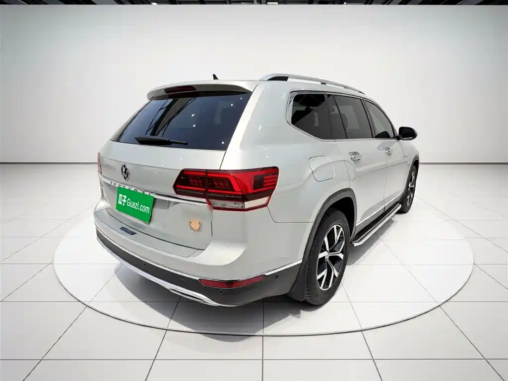 Volkswagen Teramont 2020 Facelift 330TSI 2WD Luxury фото 7