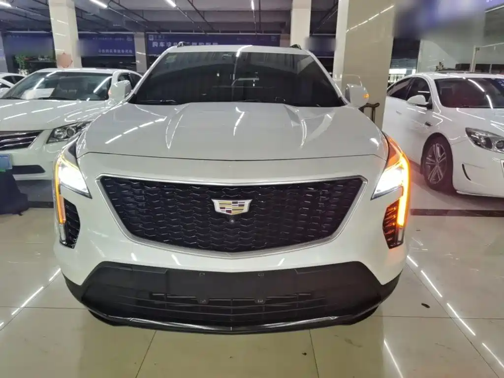 Cadillac XT4 2018 2018 28T 2WD Luxury Sport Type