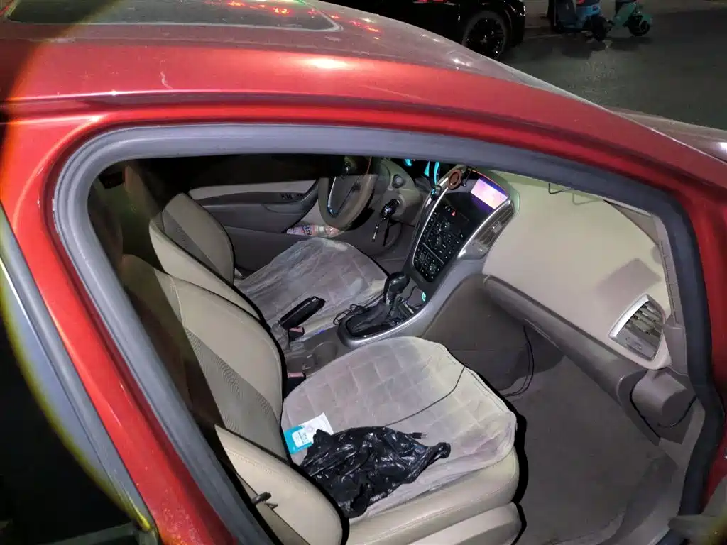 Buick Excelle 2013 GT 1.6L Automatic Fashion Edition фото 20