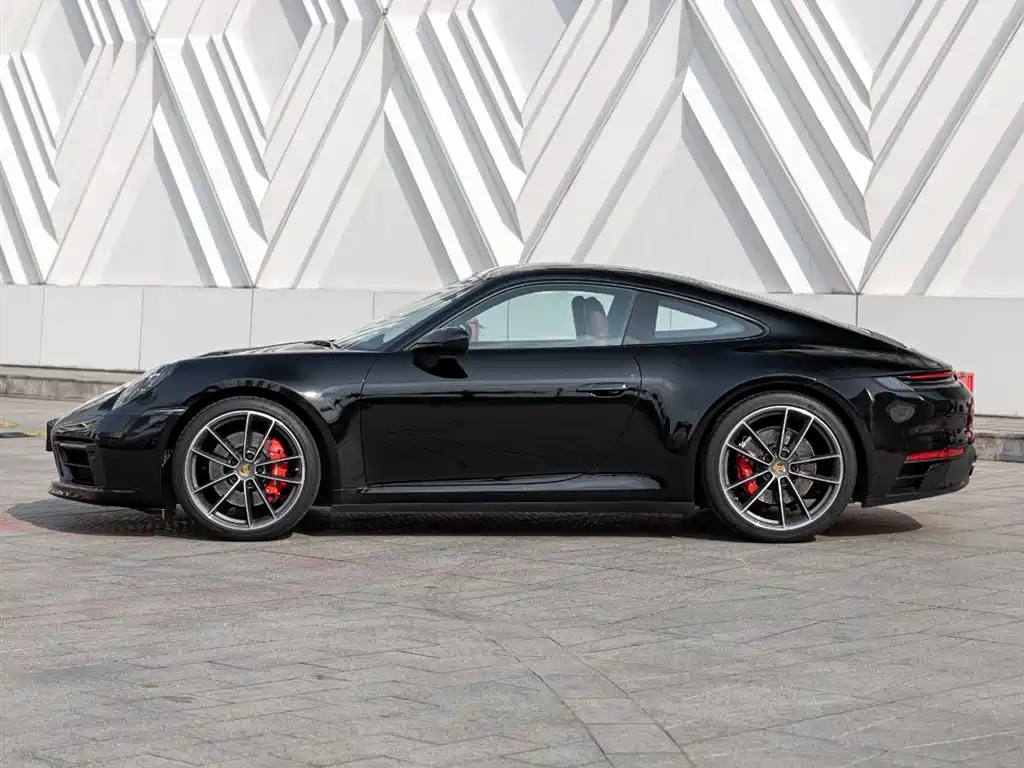 Porsche 911 2022 Carrera 4S 3.0T фото 7