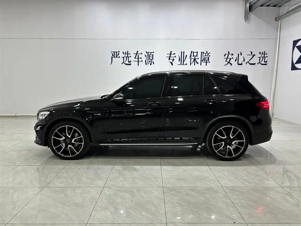 Mercedes-Benz GLC AMG 2017 AMG GLC 43 4MATIC фото 15