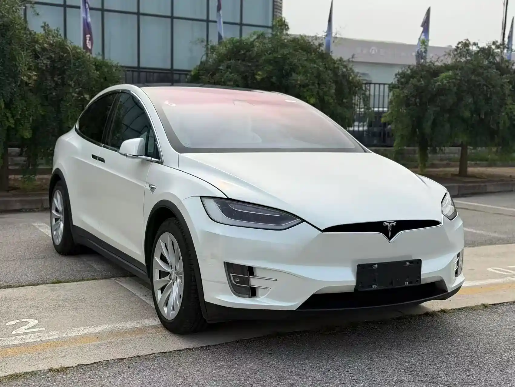 Фото 3 - Tesla Model X